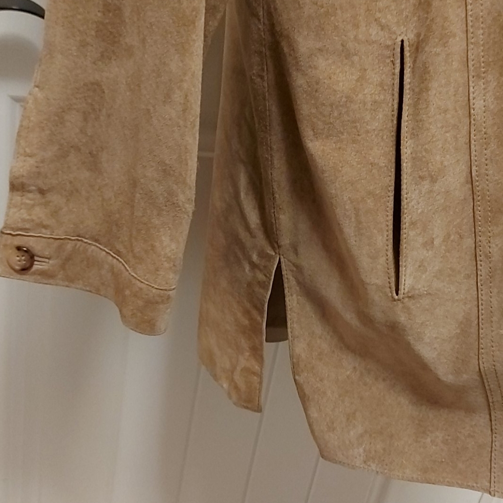 Jacket - Picture 3 of 6